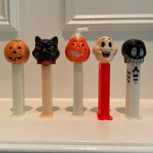 5 Halloween PEZ Dispensers